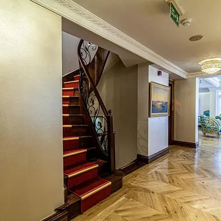 In Historic Mansion In Beylerbeyi