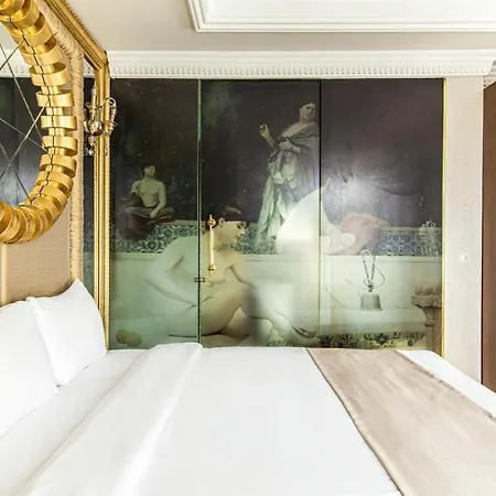 In Historic Mansion In Beylerbeyi *